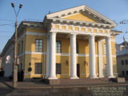 Контрактовый дом