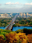 Вид на левый берег с парка Славы