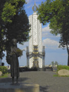 Монумент жертвам голодомора в Парке Славы