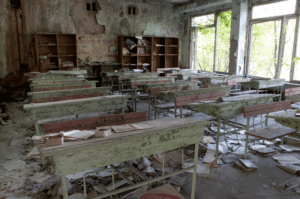 Школа в Чорнобыле после катастрофы